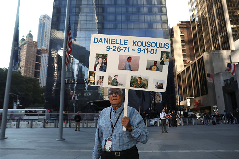 В Нью-Йорке вспоминают жертв терактов 11 сентября