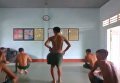 Танцы вьетнамских военнослужащих покорили интернет. Видео