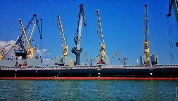 В Одесскую область прибыло судно с углем из США. Архивное фото