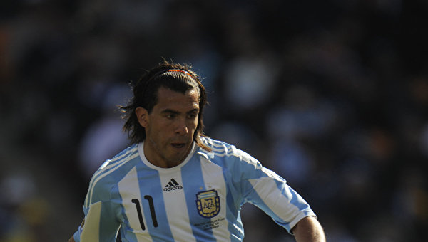 Нападающий сборной Аргентины Карлос Тевес