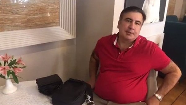Саакашвили обратился к Порошенко