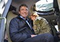 Бывший генсек НАТО Андерс Фог Расмуссен посетил позиции ВСУ в Донбассе