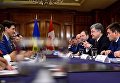 Переговоры между делегацией Украины и Канады