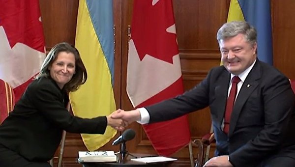 Президент Украины Петр Порошенко и министр иностранных дел Канады Христя Фриланд