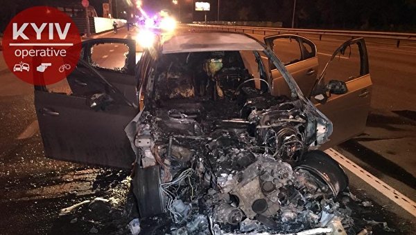Масштабное ДТП в Киеве: сгорели два авто, есть жертвы