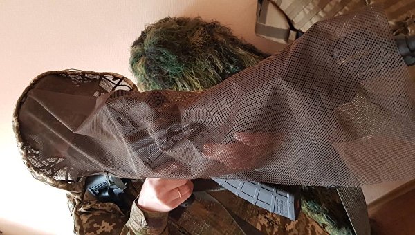 Украинские снайперы получат новый маскировочный костюм