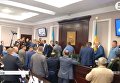Драка депутатов в Киевском облсовете: появилось видео нокаута