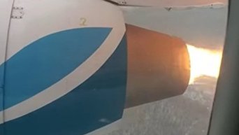 Пассажир летевшего в Иркутск Ан-148 снял пламя, вырывающееся из двигателя. Видео