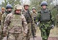 Начальник Генштаба Украины с главком ВС Швеции отправился в Донбасс