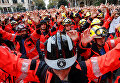 Многотысячный митинг против действий полиции проходит в центре Барселоны