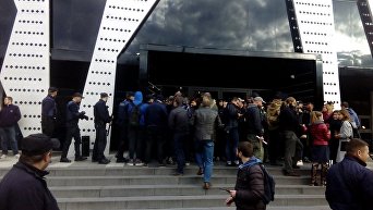 Ситуация возле львовского клуба, где должен выступать Сергей Бабкин, 7 октября 2017