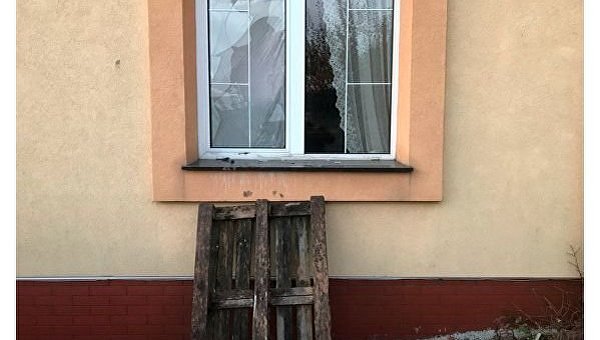 Группа лиц в балаклавах проникла на территорию фермы в Ровенской области и напала на охранника и семью владельца хозяйства
