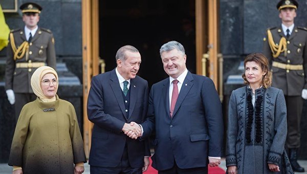 Петр Порошенко с президентом Турции Реджепом Тайипом Эрдоганом