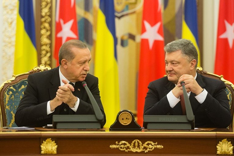 Петр Порошенко с президентом Турции Реджепом Тайипом Эрдоганом