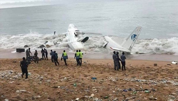На месте крушения самолета в Кот-д'Ивуаре