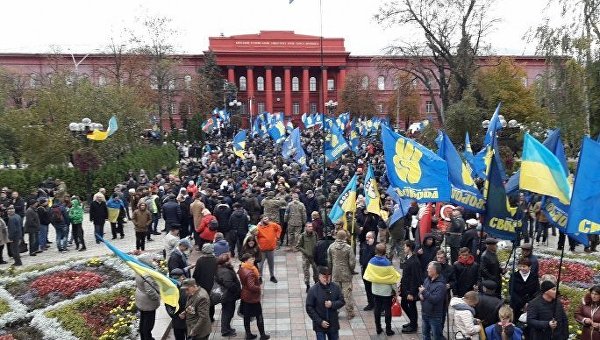 В центре Киева собираются националисты для участия в Марше нации