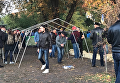 Митингующие начали устанавливать палатки у здания Верховной Рады