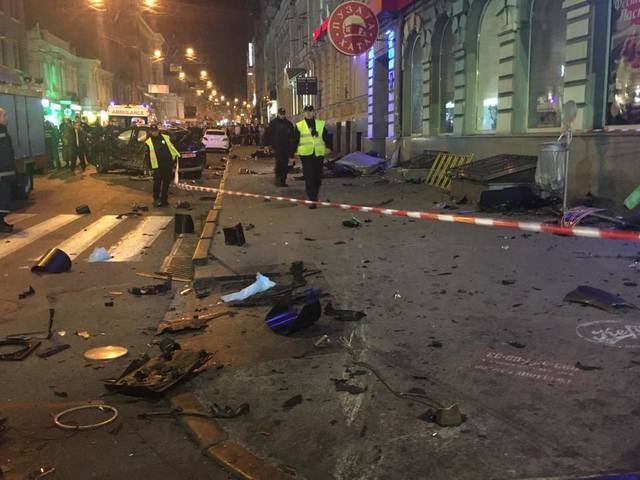 Смертельное ДТП в Харькове. Внедорожник сбил группу пешеходов