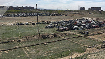 Кладбище автомобилей в Армении