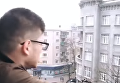 Парень устроил хаотичную стрельбу в центре Харькова. Видео