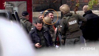Алекснадра Авакова в окружении силовиков привезли в НАБУ. Архивное фото