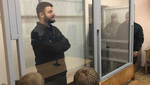 Нардепы пришли в суд по делу сына главы МВД