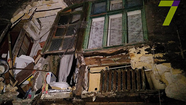 Обрушение жилого дома произошло в Одессе
