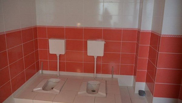 Туалет в Мариуполе за 1 млн грн