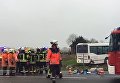 В Германии в ДТП попал школьный автобус. Видео