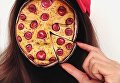 Канадская визажистка рисует на женских лицах бургеры, роллы и пиццу