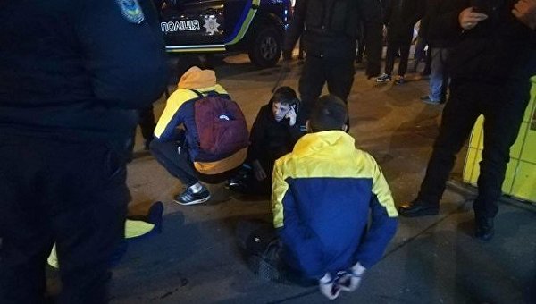 Погром на Нивках в Киеве и задержание активистов Нацкорпуса