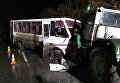В Луганской области в результате столкновения автобуса с трактором пострадал водитель и двенадцать пассажиров