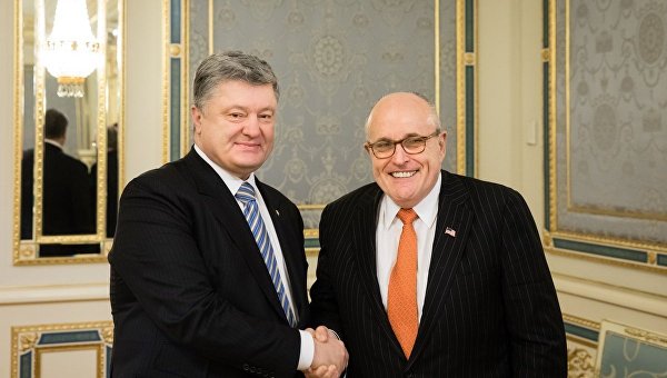 Петр Порошенко и советник президента США, экс-мэр Нью-Йорка Рудольф Джулиани