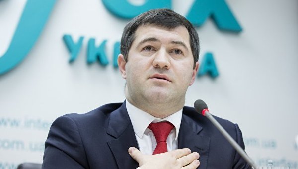 Экс-глава Государственной фискальной службы Роман Насиров во время пресс-конференции