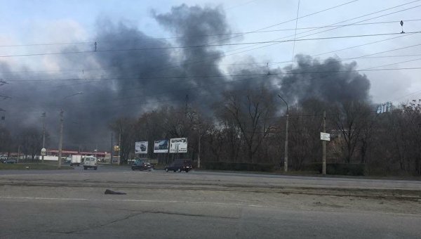 Черный дым в Запорожье, 27 ноября 2017