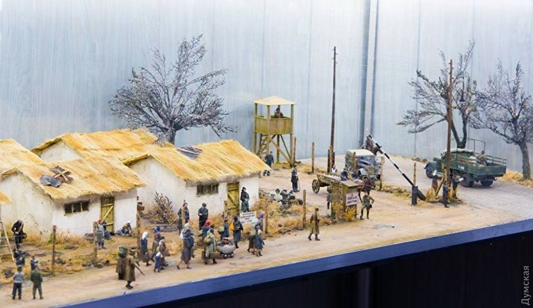 Одесский мастер воссоздал в миниатюре гетто на Слободке