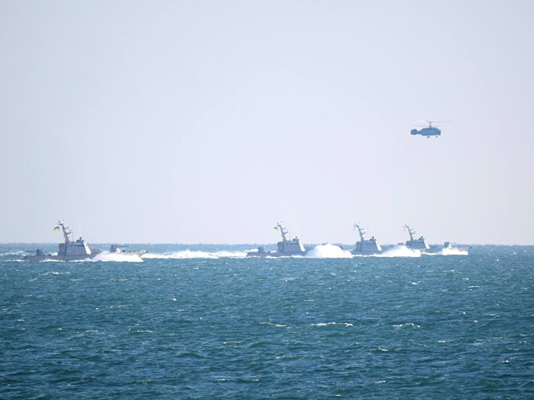 ВМС провели тактические учения в Черном море с использованием средств поражения