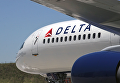 Самолет Delta Airlines