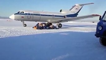На Камчатке разбросали почту, выпавшую из самолета