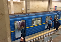 Голый мужчина в метро Киева