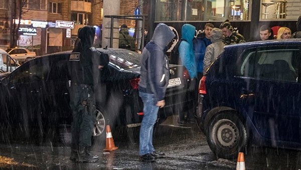 Активисты устроили разборки в одной из пиццерий Киева