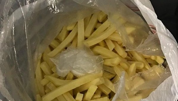 В аэропорту Одессы найден кокаин, спрятанный в картошке фри