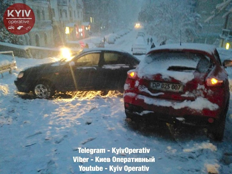 Авария на улице Франка в Киеве, 18 декабря 2017 года