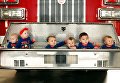 Праздничные открытки с малышами от пожарных Оклахомы