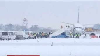 ЧП в Борисполе с самолетом компании Белавиа. Видео