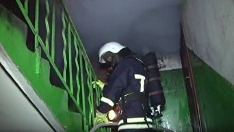 Во Львове из горящей пятиэтажки эвакуировали 150 человек. Видео