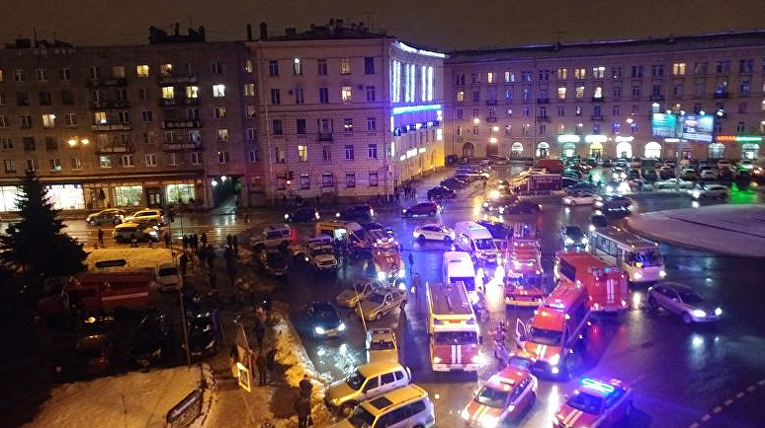 На месте взрыва в Петербурге, 27 декабря 2017