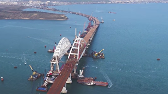 Появились кадры готового участка Крымского моста. Видео