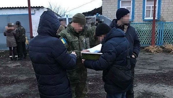 На месте гибели трех молодых людей в Сватово Луганской области