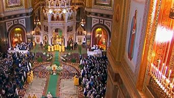 Патриарх Кирилл совершает ночное Рождественское богослужение. Видео